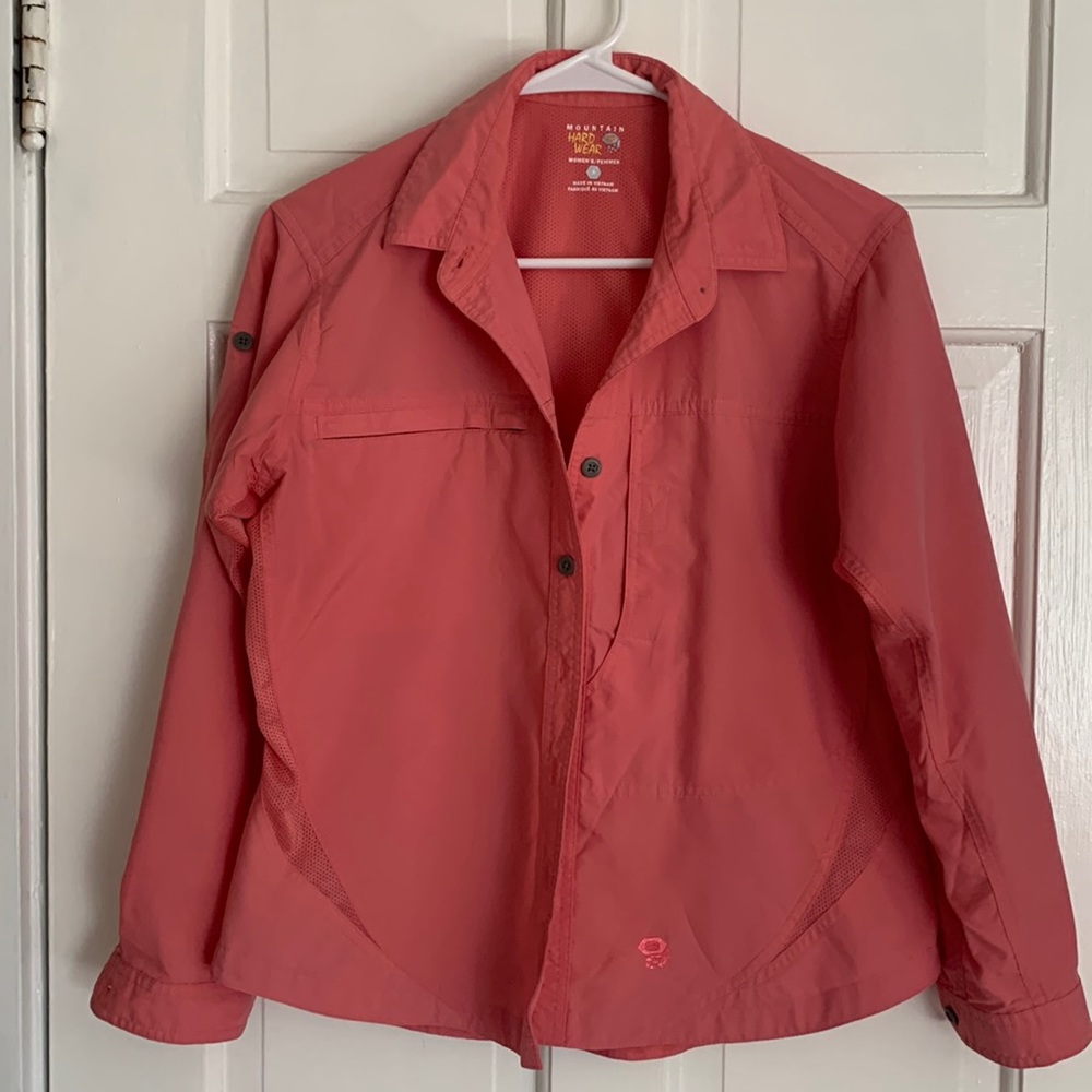 Mountain Hardwear Women's shirt size Small